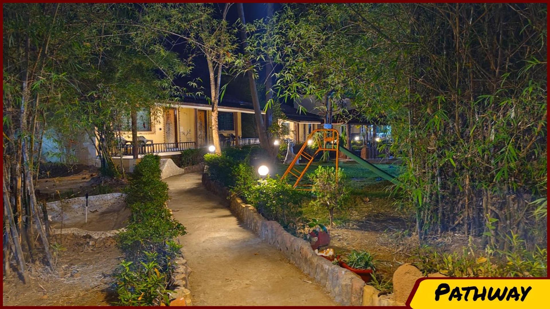 Kanha Resort Exterior photo
